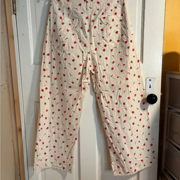 Maeve Cream Cropped Wide-Leg Pants with Red pepper print. - Picture 5 of 6